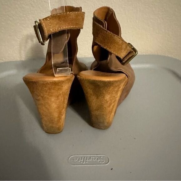 KORK-EASE Berit Wedge Leather Suede Tan Open Toe Buckle NEW Size 7 - Picture 5 of 10